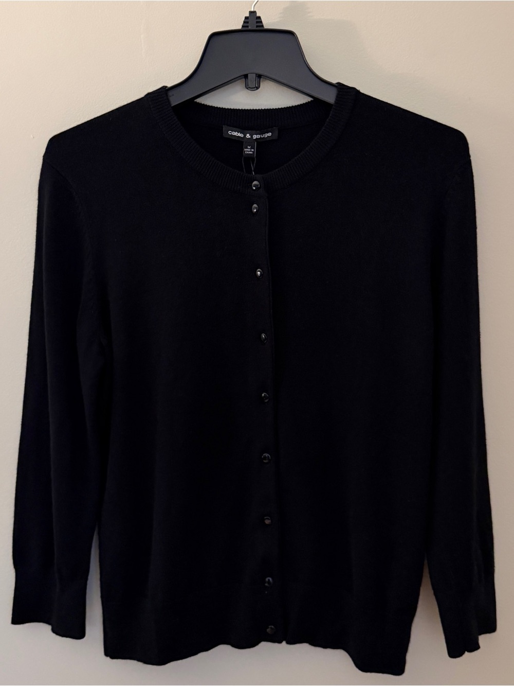 NWT Cable & Gauge Women’s Classic Black Button Cardigan Sweater Med